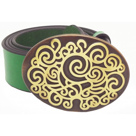 Ceinture artisanale 4 cm cuir Vert Foret tannage vegetal fabrique en France boucle plaque ovale bronze