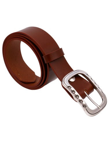 Ceinture cognac 4 cm artisanale fabriquée en France, détail de la boucle argentée brillante perforée